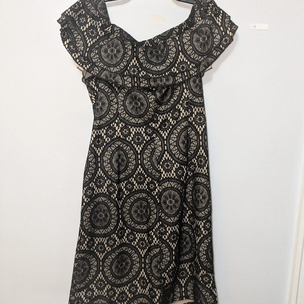 Tacera Dress Size L